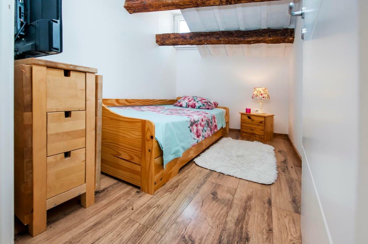 Apartment Casa Alek Rovinj Exterior foto